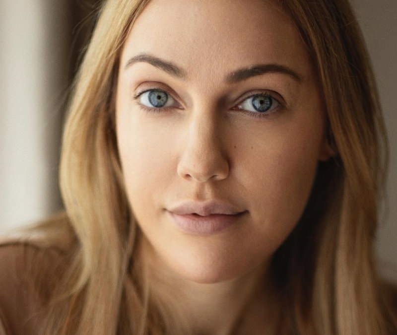 Meryem Uzerli'den makyajsız kareler geldi