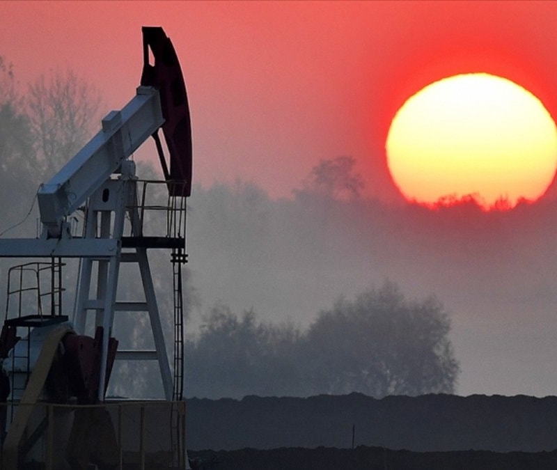 Brent petrolün varil fiyatı yükseldi
