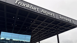 Frankfurt Havalimanı’ndaki grev, yolcu sayısını düşürdü