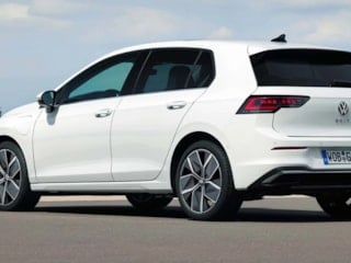 Elektrikli Volkswagen Golf bekleyenlere kötü haber: Resmi açıklama geldi