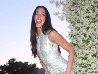 Dua Lipa tatilde! Pozlarını sosyal medyadan paylaştı