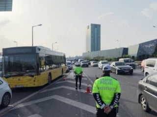 İstanbul'da trafik denetimleri: kuralları ihlal eden sürücülerden şaşırtan savunmalar