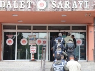 Karabük merkezli 8 ilde siber dolandırıcılık operasyonu: 18 tutuklu