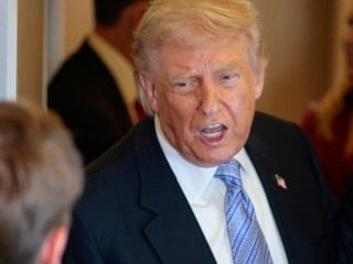 ABD Başkanı Trump: İran'da her şeyi iki günde yerle bir ederiz