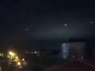 Sakarya'da gökyüzünde görülen ışıklar merak uyandırdı