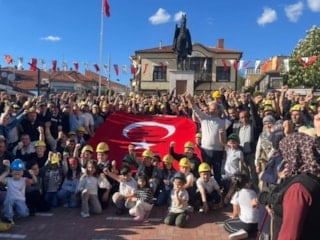 Kütahya'da maden işçilerinden maaş farkı protestosu