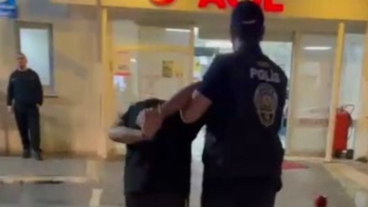 Büyükçekmece'de bıçaklı kavgada ölen çocuğun ailesine tehti mesajları