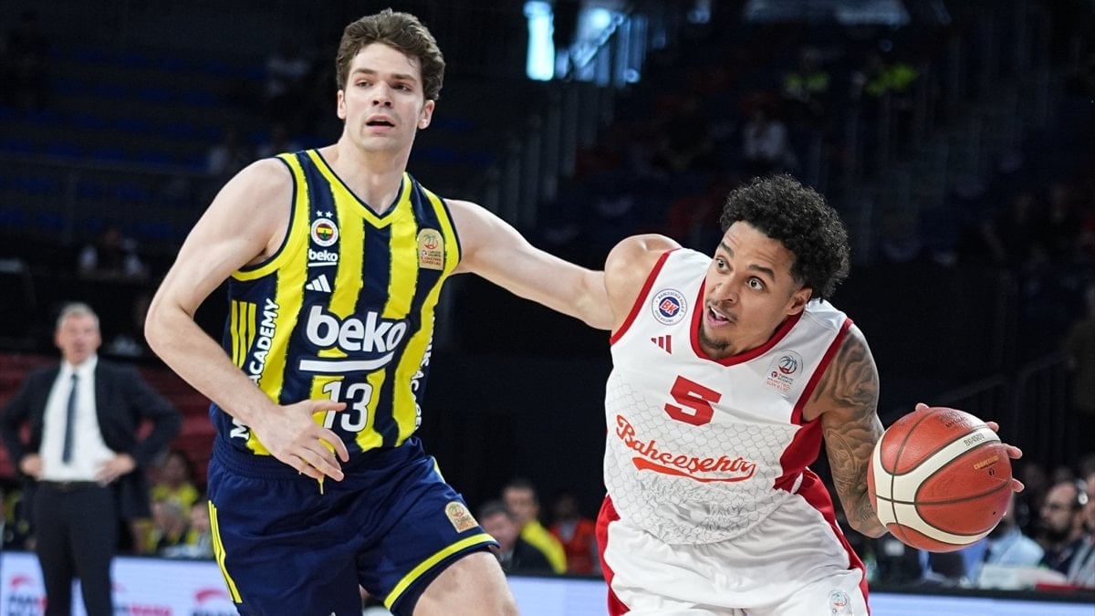 Fenerbahçe, Bahçeşehir Koleji'ni mağlup etti