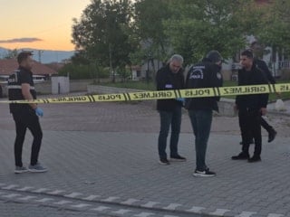 Malatya'da sosyal medyada tartışıp, parkta kavga ettiler: 1 yaralı