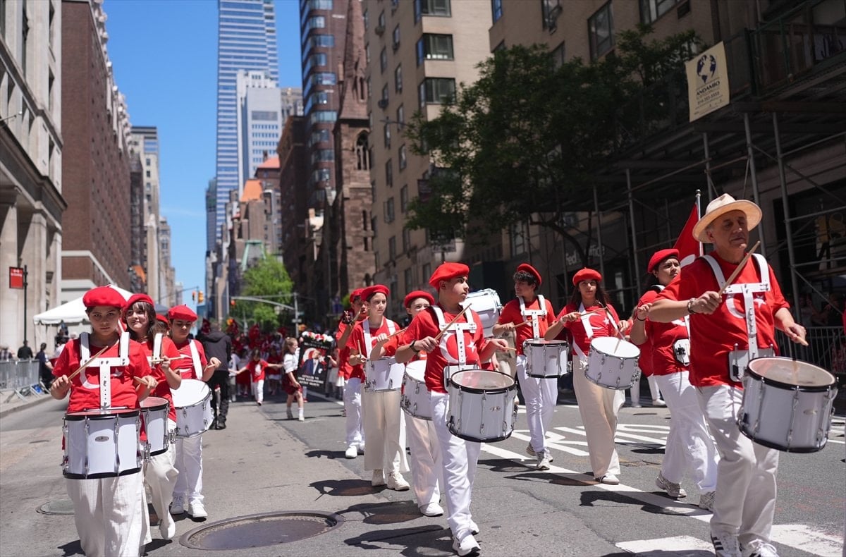New York'ta 43. Türk Günü Yürüyüşü coşkusu - Resim 11