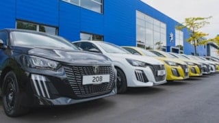 Peugeot 600 bin aracı geri çağırıyor: Sebebi motor ya da fren değil…