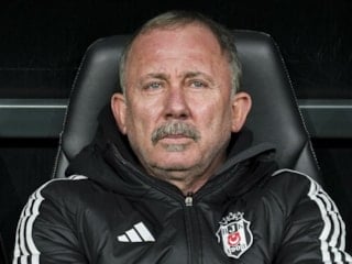 Beşiktaş'ta Sergen Yalçın'la yollar ayrıldı
