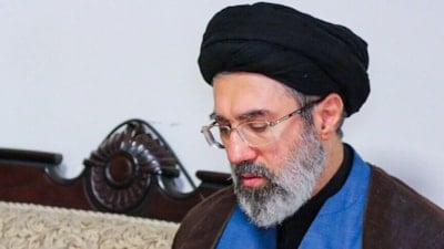 İran lideri Hamaney: Savaşın devamı halinde başka cepheler açılacak
