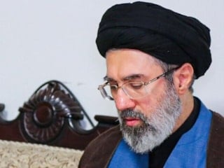 İran lideri Hamaney: Savaşın devamı halinde başka cepheler açılacak