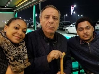 ABD'li kardeşler, babalarını yıllar sonra Türkiye'de buldu