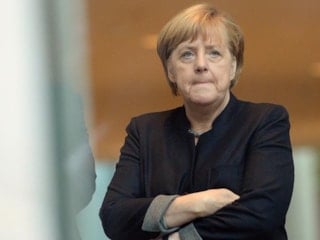 Merkel’den Avrupa’ya kritik uyarı: Kıta güçten ve hedeflerinden uzaklaşıyor