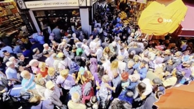 İstanbul Eminönü'nde tatil yoğunluğu