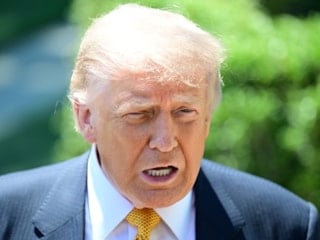 Donald Trump'tan İran açıklaması: Sert bir darbe indirmemiz gerekebilir