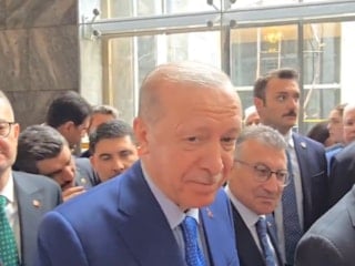 Cumhurbaşkanı Erdoğan: Bayramı nerede geçireceğimizi eşim bilir