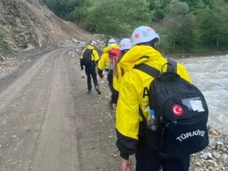 Samsun'da 4 gündür kayıp olan yaşlı kadının cansız bedenine ulaşıldı