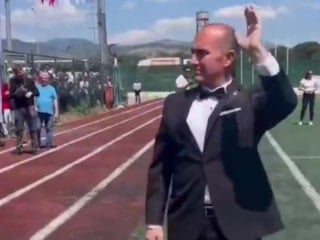 Bu yılın Atatürk'e benzeyeni İzmir'in Bergama ilçesinden çıktı