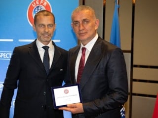 İbrahim Hacıosmanoğlu, UEFA Yönetim Kurulu Toplantısı'na katıldı