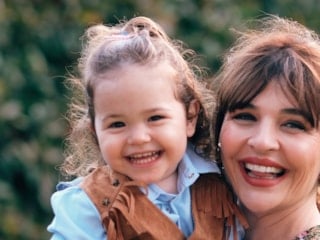 Gonca Vuslateri ile kızı Asya'dan yeni fotoğraflar
