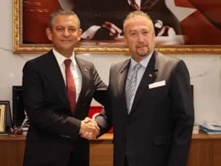 Özgür Özel'den Özkan Yalım'a: Attığı yalanlar çürüdü