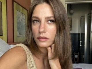 Uyuşturucu soruşturmasında gözaltı kararı verilen Serenay Sarıkaya açıklama yaptı