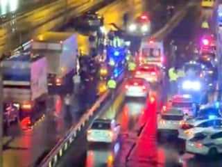 İstanbul’da kazaya müdahale eden trafik polisine otomobil çarptı