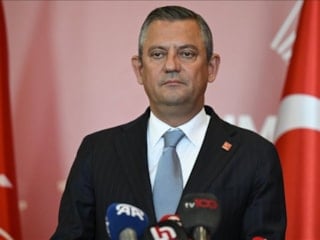 Özgür Özel'den ilk açıklama: Ben size mücadele vadediyorum