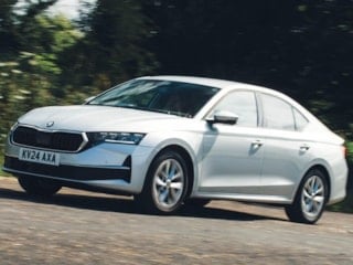 Skoda Octavia, tam hibrit ve şarj edilebilir hibrit güç sistemleriyle gelecek