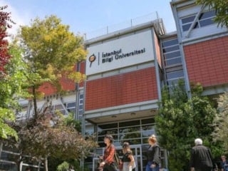 İstanbul Bilgi Üniversitesi kapatıldı