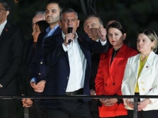 Özgür Özel: Herkesi meydanlara davet ediyorum