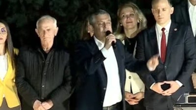 Mutlak butlan kararı sonrası Önder Sav, Özgür Özel'in yanına gitti