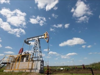 Brent petrolün varili 104,61 dolarda