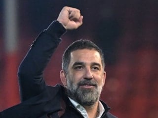 Arda Turan'dan Beşiktaş yanıtı: Benim için onurdur