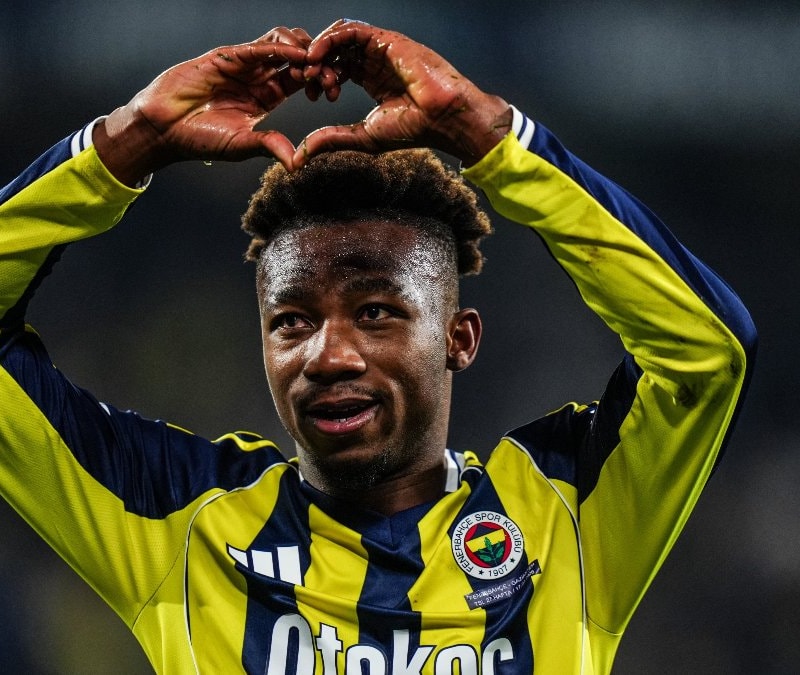 Fenerbahçe'de Dorgeles Nene operasyon geçirdi