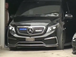 Kemal Kılıçdaroğlu, konutundan tezahüratlar eşliğinde ayrıldı