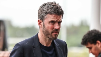 Manchester United, Michael Carrick ile sözleşme imzaladı