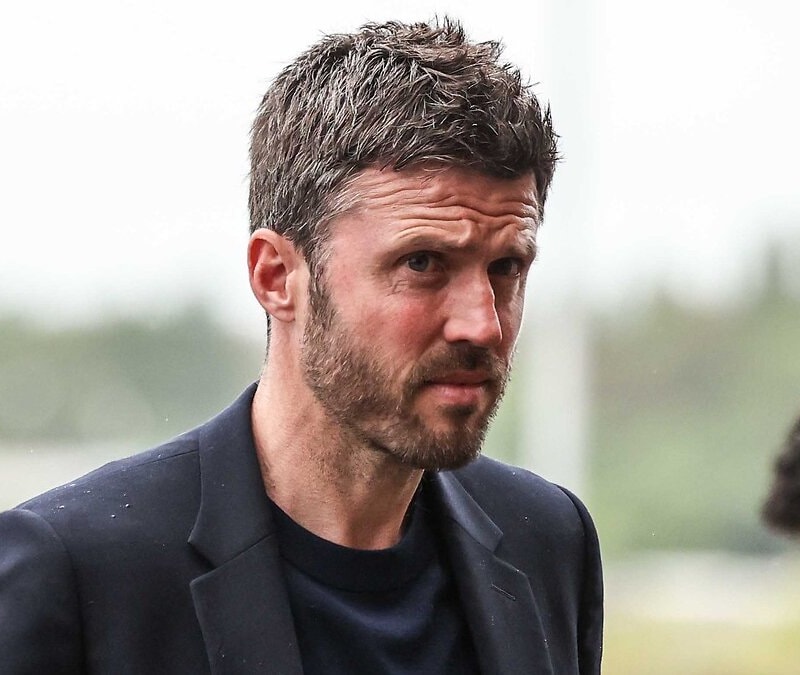 Manchester United, Michael Carrick ile sözleşme imzaladı