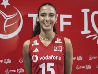 Deniz Uyanık: Bu formayı terletmek herkesin hayali
