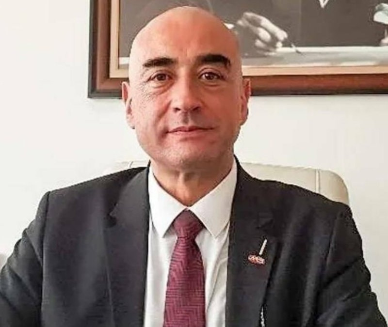 Kemal Kılıçdaroğlu, CHP'nin YSK Temsilcisi Mehmet Hadimi Yakupoğlu'nu görevden aldı