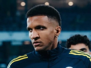 Fenerbahçe'de Rodrigo Becao'ya ülkesinden talip çıktı