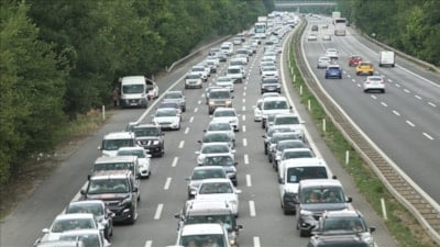 Kurban Bayramı tatilinde güvenli yolculuk için altın kurallar