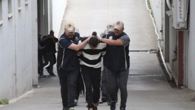 Adana'da DEAŞ'ın 'uyuyan hücresine' operasyon