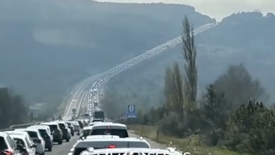 İstanbul'da bayram telaşı: Kent çıkışında yoğunluk oluştu