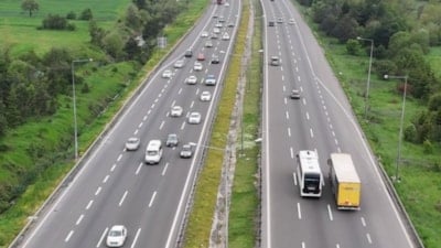 Anadolu Otoyolu'nun Bolu geçişinde yoğunluk