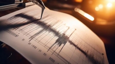 Adana'da 4,9 büyüklüğünde deprem!