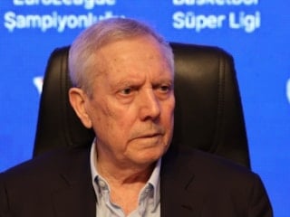 Aziz Yıldırım: Fenerbahçeli olmak sabır gerektirir